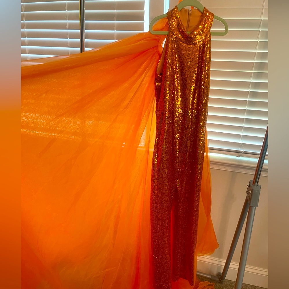 Custom, one more contour, orange jumpsuit set size XS used for Pageants
